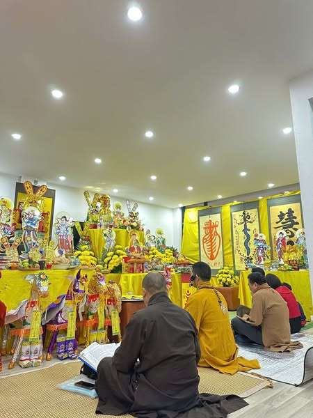 Thầy Quảng Lực Khai Đàn Lễ Mừng Sài Khánh Trạch
