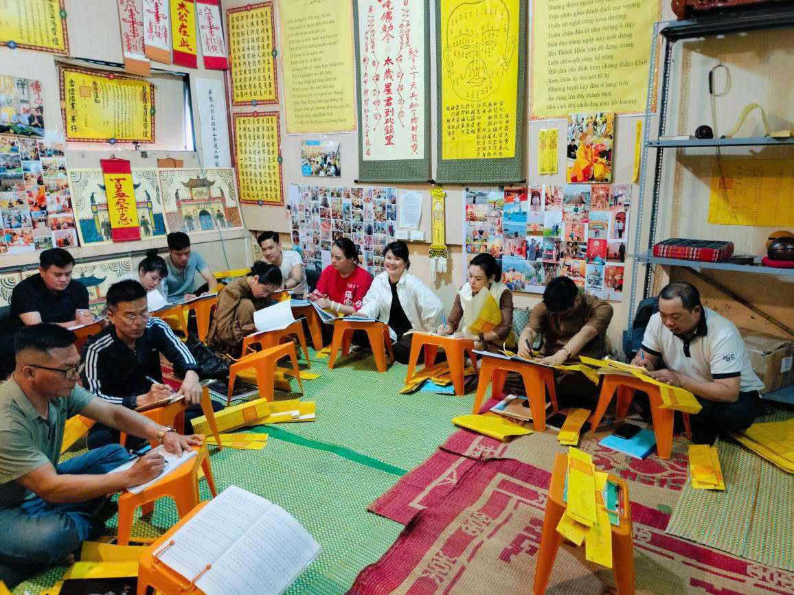 Thầy Quảng Lực Mở Lớp Dạy Cúng Cổ Truyền Nghi Lễ Tâm Linh Theo Pháp Mạch Truyền Thống