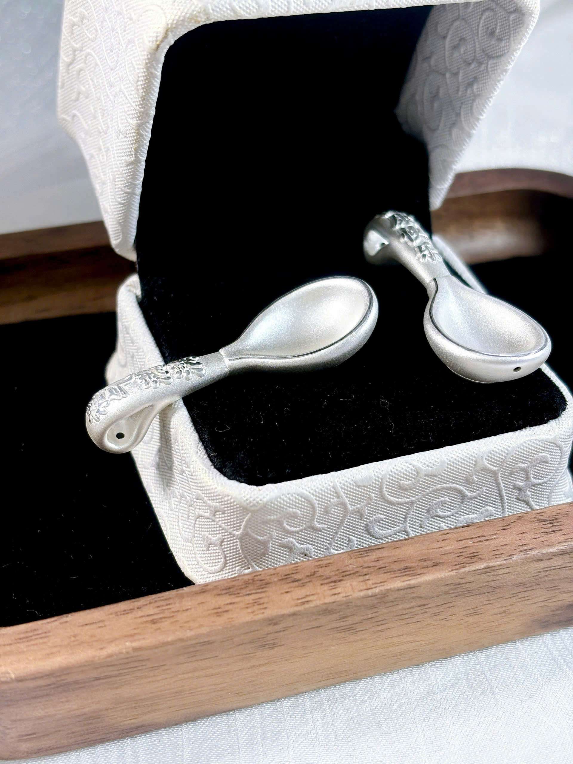 PHỤ KIỆN BẠC CHO BÉ